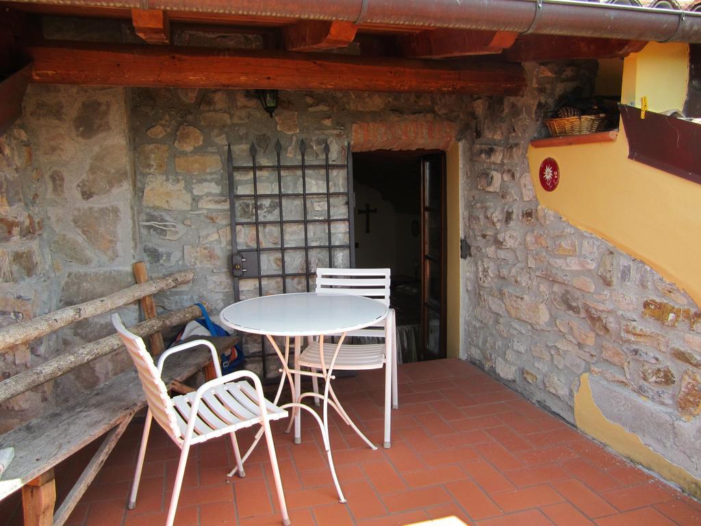 Bed and Breakfast Poggio Delle Rondini Bagnone Exterior foto